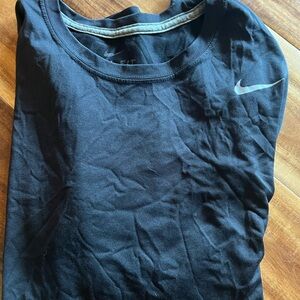 Mens Nike Lg short sleeve dry fit black